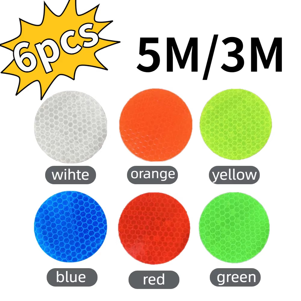 Automatic Retractable Dog Leash for Small to Medium Dogs and Cats - Outdoor Walking Traction Rope for Chihuahuas and Other Breeds